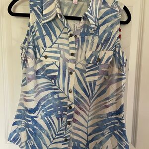 LuLaRoe Blue and White Sleeveless Button Down Shirt